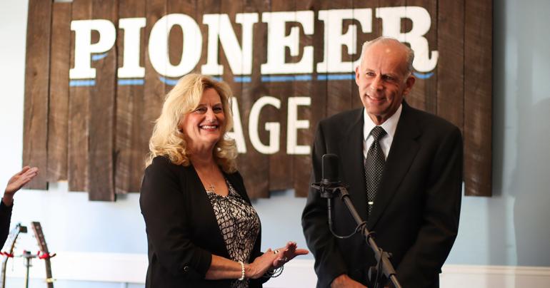 Debbie and Eddie Stubbs at the Glenville State College Pioneer Stage on March 29.